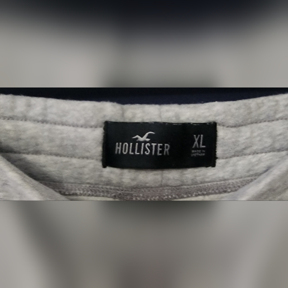 Hollister Light Gray Joggers - Picture 6 of 7